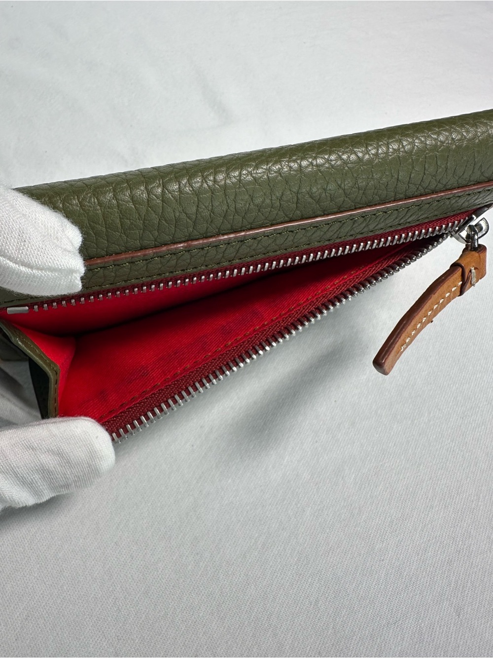 Dooney & Bourke Patterson Trifold Wallet in Olive Pebbled Leather - Picture 3 of 4